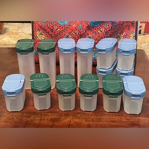 Lot of 14 Tupperware spice holders one cup & half cup